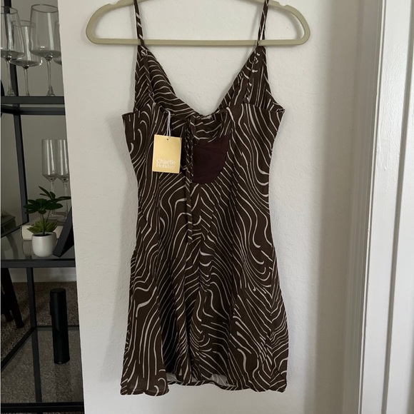 Charlie Holiday Lola Mini Dress - Picture 4 of 7